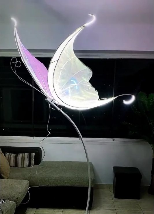 MARIPOSA SIN MOVIMIENTO